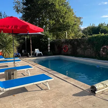 - Maison Le Paradis * Ares