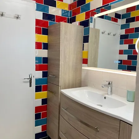 - Maison Le Paradis * Ares